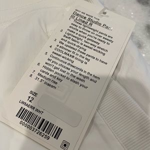 Lululemon lined studio pants new with tags